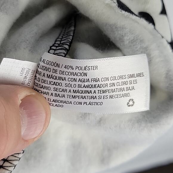 Wild Fable Long Sleeve Crop Hoodie, Black/White, Size L, NWT - Picture 5 of 8